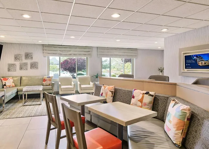 Springhill Hotel 3*