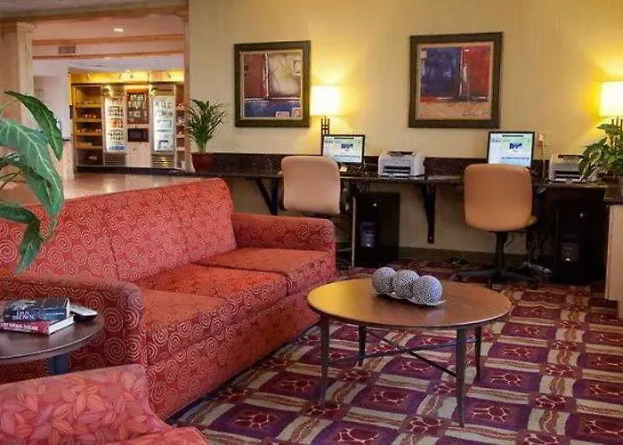 Hotel Springhill 3*